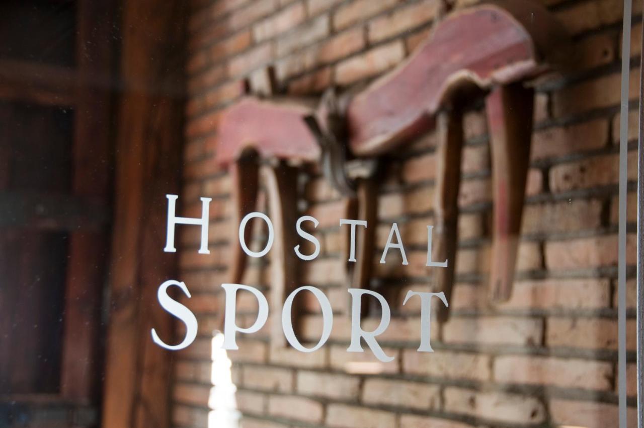 Hotel-Hostal Sport Falset Extérieur photo